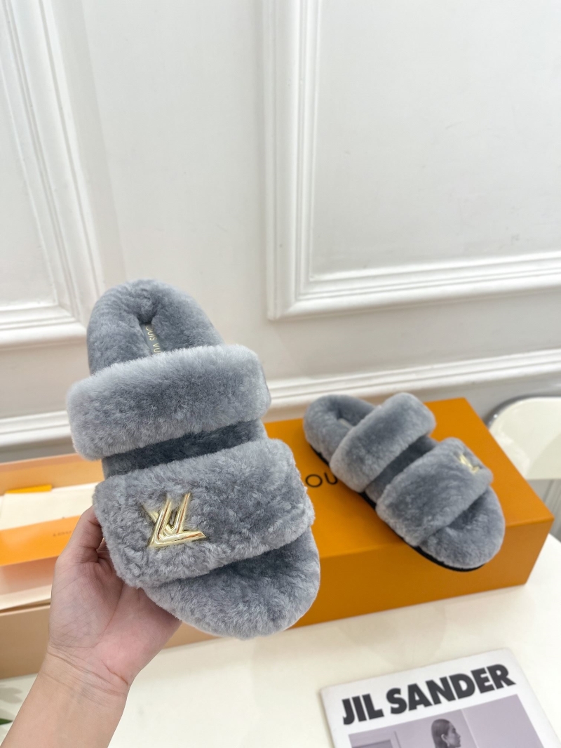 Louis Vuitton Slippers